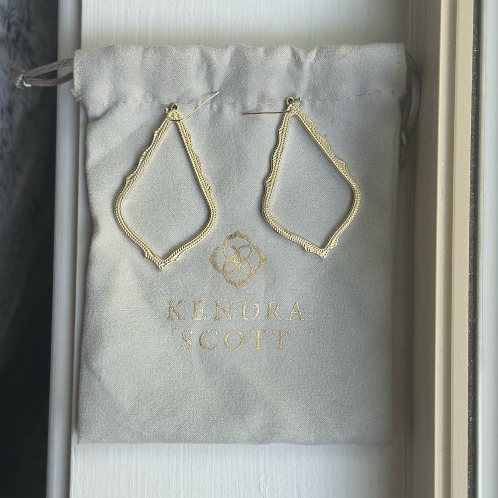 Kendra Scott Earrings